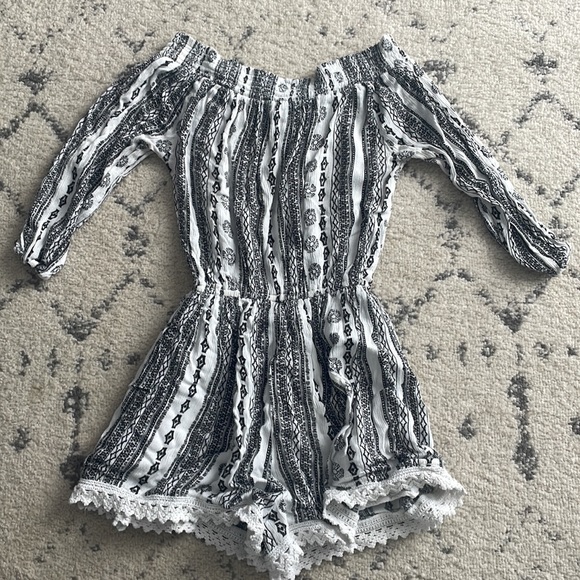 Abercrombie & Fitch romper - Picture 2 of 2